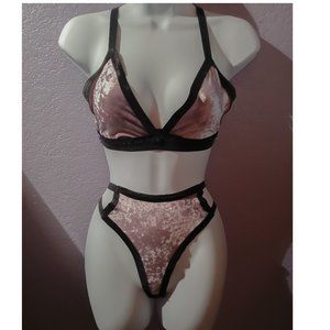 Handmade Dusty Lavender Velvet Thong & Bralette 01